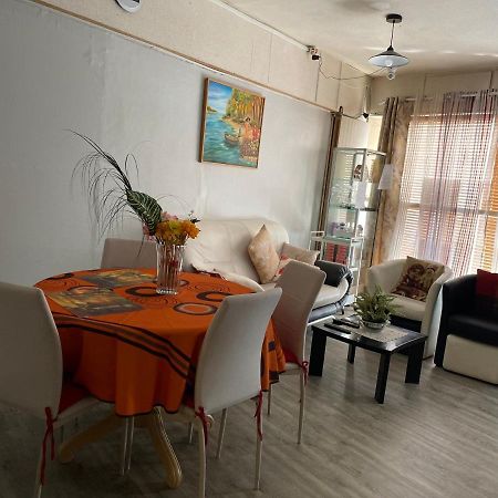 Four A Ban Apartment Mer Exterior photo